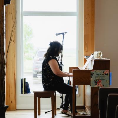 PHWC - playing piano